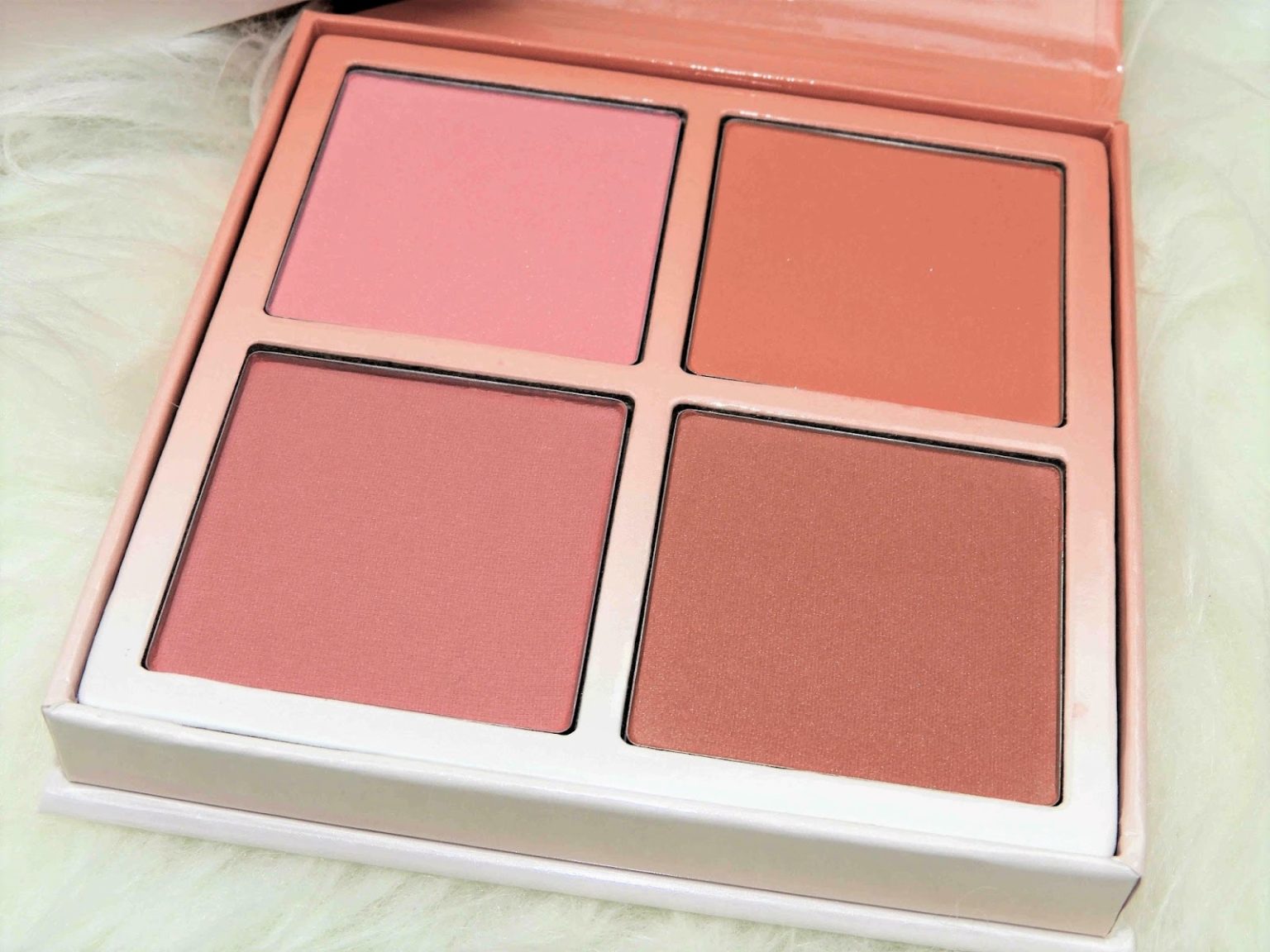 Anastasia Beverly Hills Holiday Collection 2017 Part 1 Sugar Glow